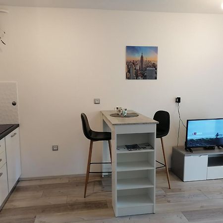 Apartman Ester พูลา ห้อง รูปภาพ